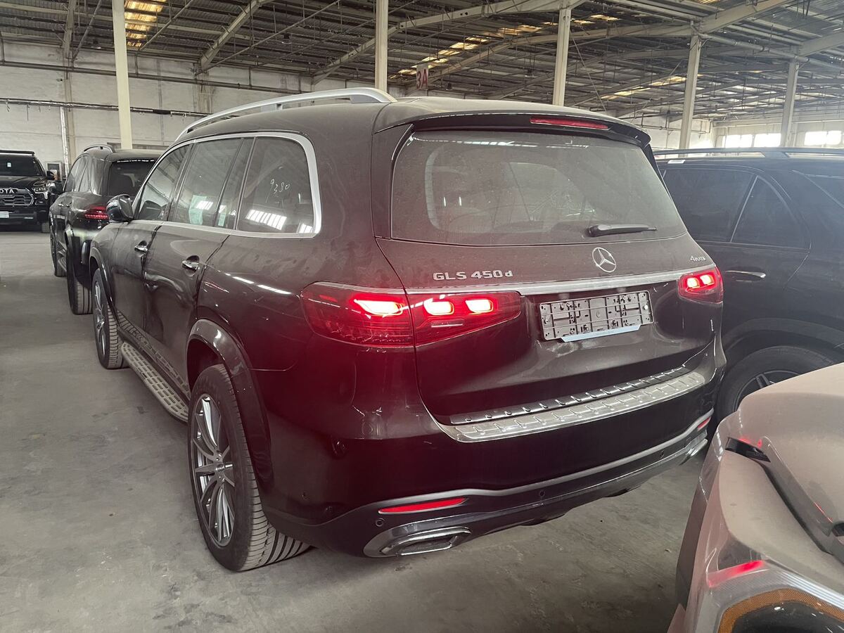 Partia samochodów: Mercedes-Benz GLS i BMW X6: zdjęcie realizacji 2
